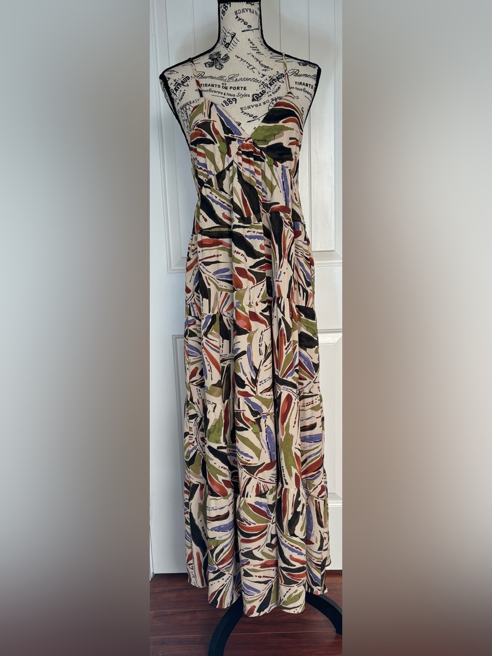 Monteau Los Angeles Sz Lg maxi dress